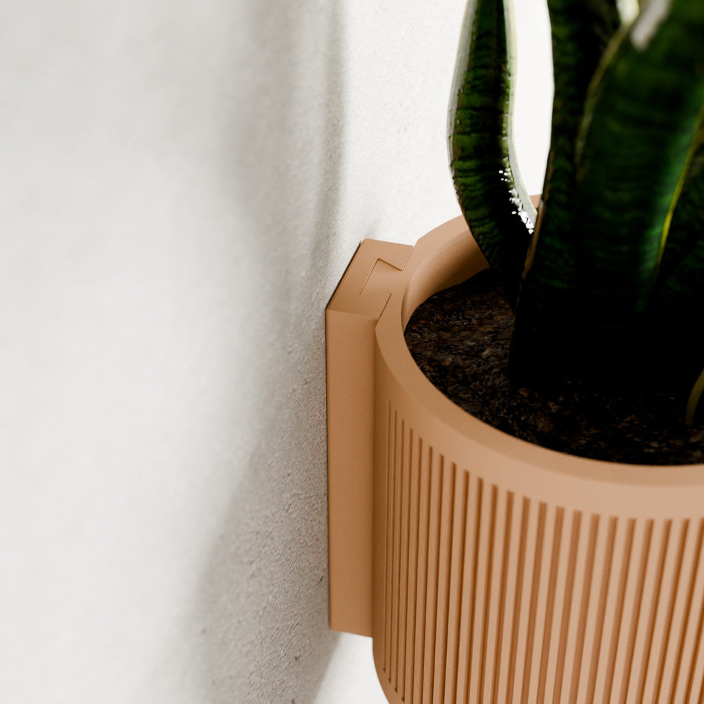 Stream Hanging Wall Planter